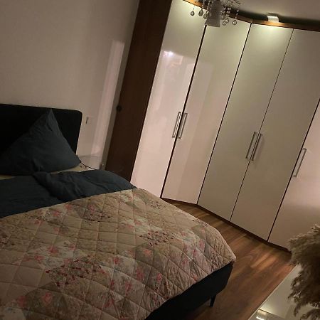 Geraeumige Und Schoene Wohnung Direkt In Der Luebecker Innenstadt エクステリア 写真
