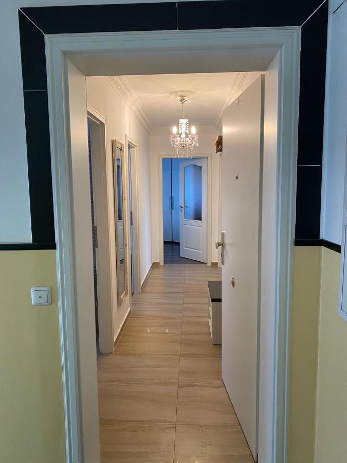 Geraeumige Und Schoene Wohnung Direkt In Der Luebecker Innenstadt エクステリア 写真